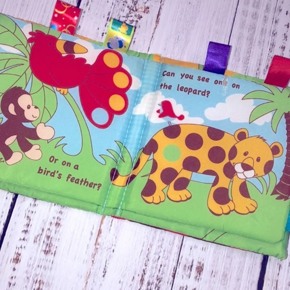 Hanshe baby soft crinkle book - Picture 5 of 9